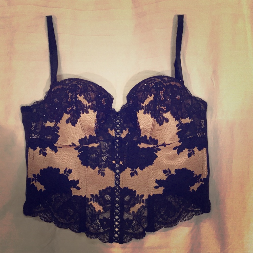 Victoria’s Secret bustier